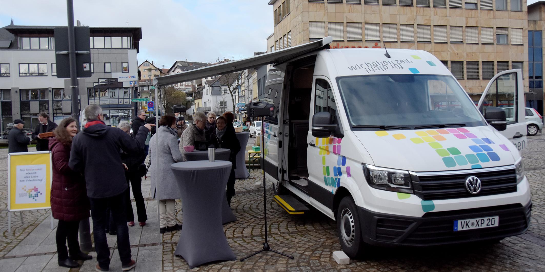 Das kirche:mobil! bei den Menschen.