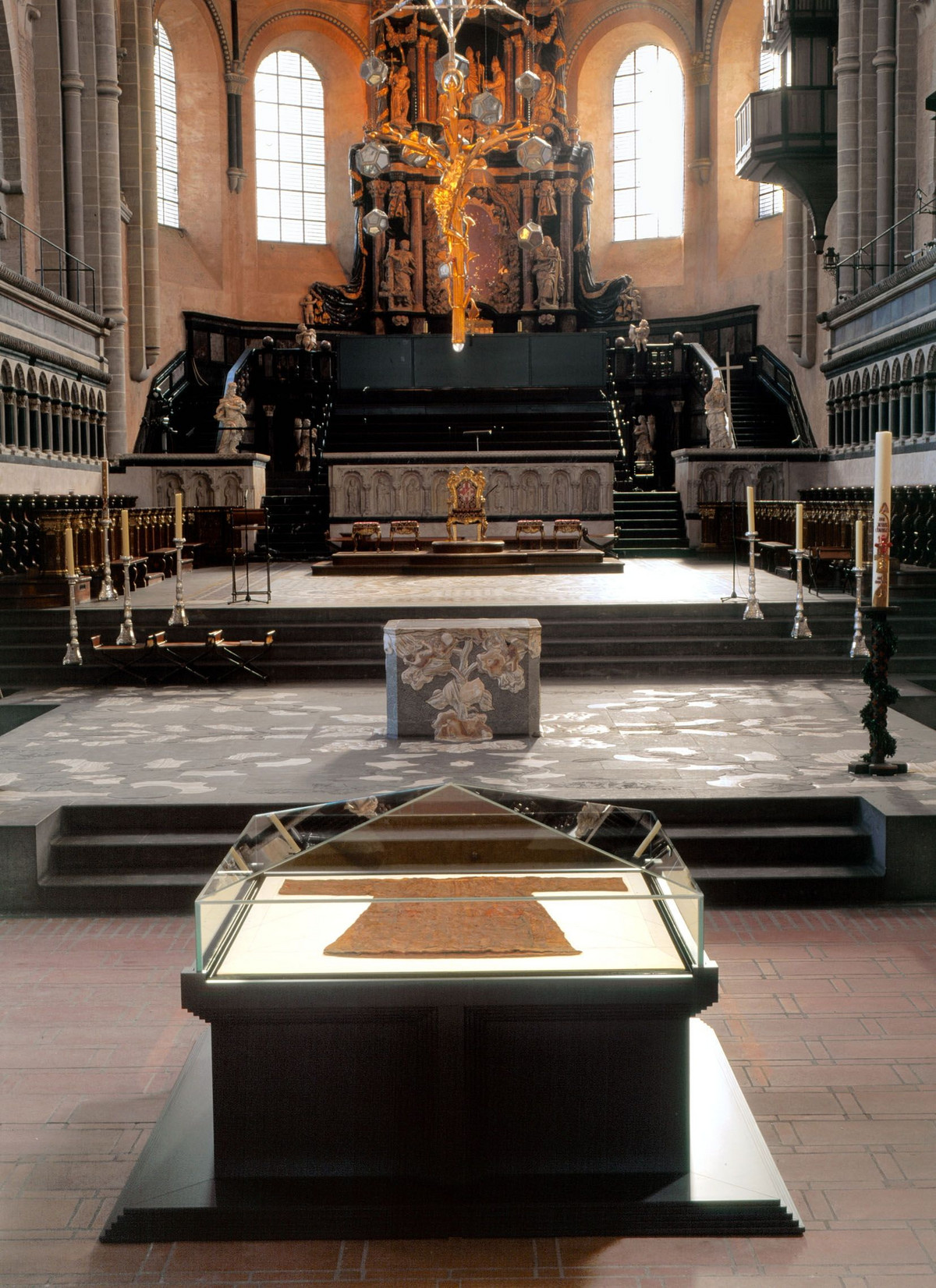 1996